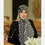روسری ابریشم تویل مدل فندی - Image 15