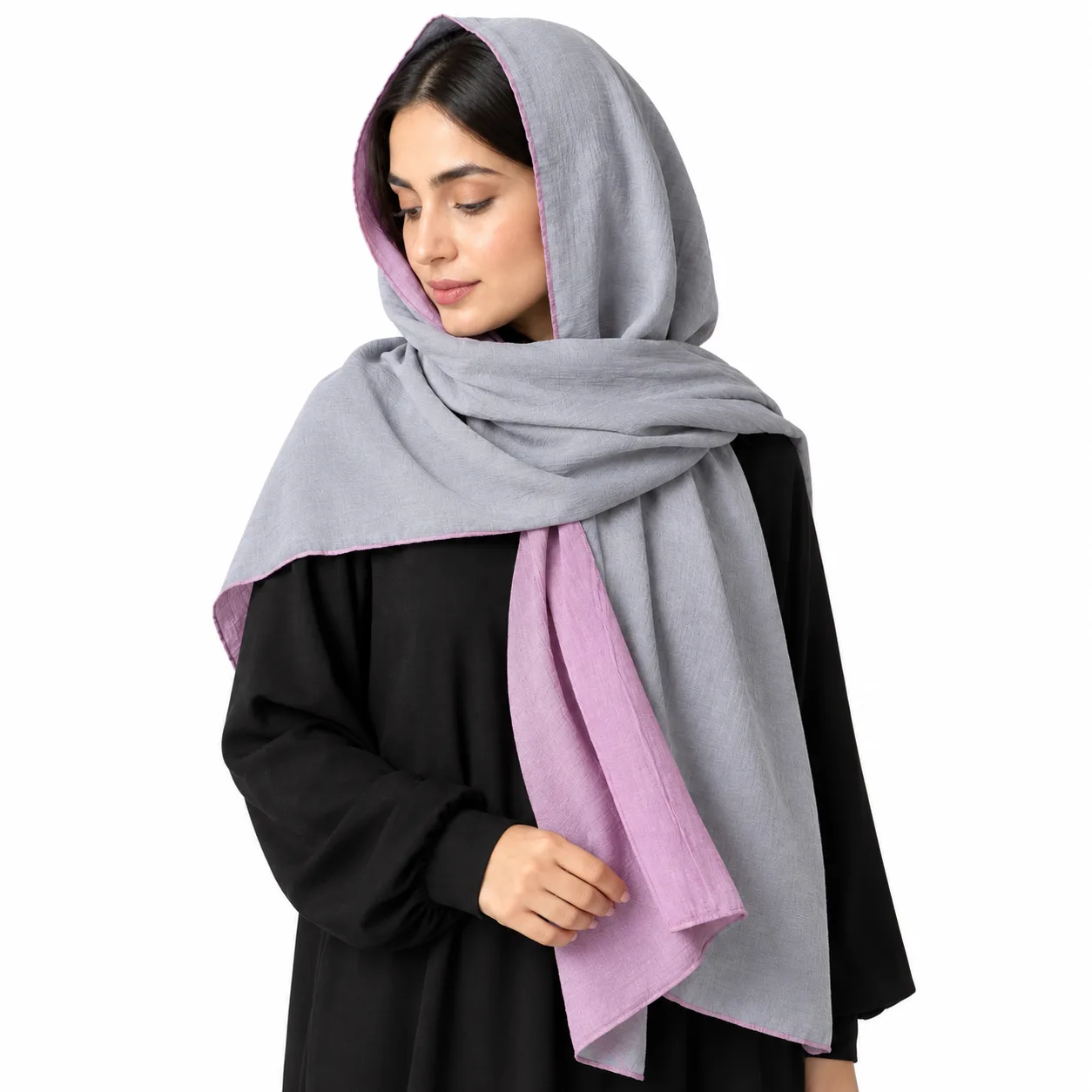 Elegant Gray and Mauve Hijab Portrait شال پلیسه مدل دو رو رنگی HD - Image 1