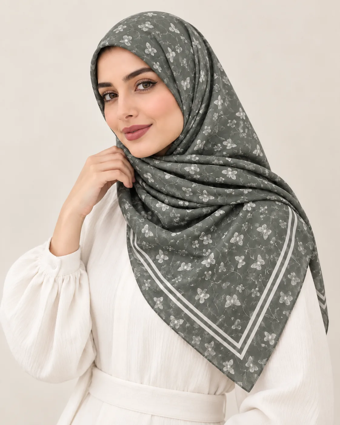 روسری نخی مدل دور دوخت حاشیه دار پروانه ریز - Image 4
