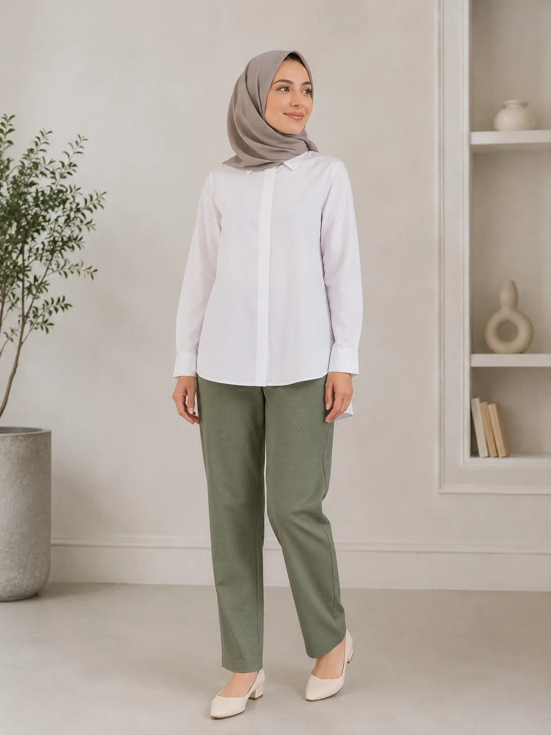 شلوار پارچه ای مدل بیسکوئیتی - Image 8