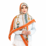 روسری ابریشم ژاکارد مدل  گوچی زنجیری - Image 4